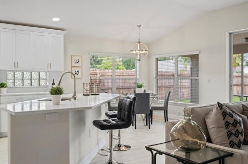 15408 Montilla Loop, Tampa FL  33625-2468 exterior