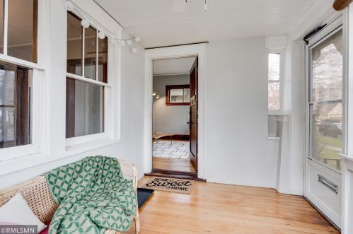 807 Hamline Ave, Saint Paul MN  55104-1300 exterior