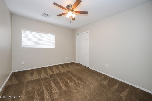 8446 Ramona Madera Ln, Tucson AZ  85747-5711 exterior