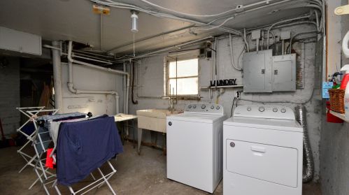 3148 Christiana Ave, Chicago IL 60618-6881 exterior