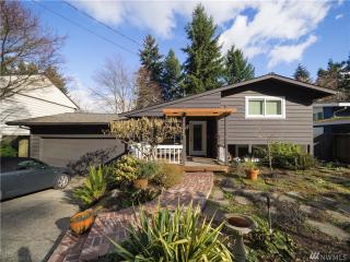 15222 Densmore Ave, Seattle WA  98133-6305 exterior