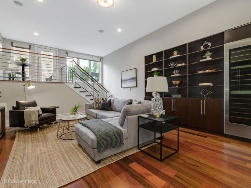 1856 Erie St, Chicago IL 60624-1074 exterior