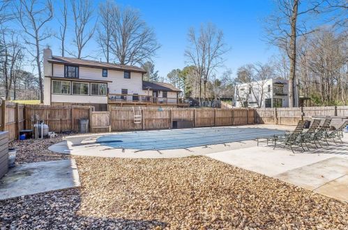 4246 Old Norcross Rd, Duluth GA 30096-4213 exterior