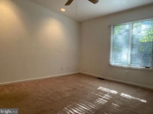 8108 Appalachian Ter, Rockville MD 20854-4050 exterior