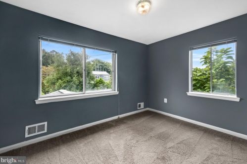 11008 Wheeler Dr, Silver Spring MD 20901-4426 exterior