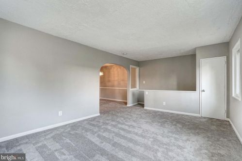 872 Bellevue St, Washington DC 20032-6002 exterior