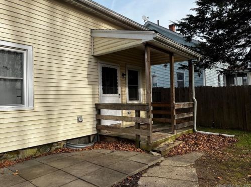 23 Church St, Killingly CT 06241-1234 exterior