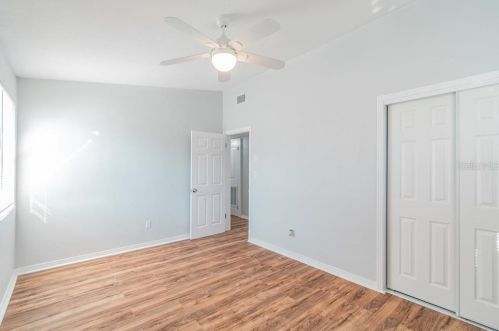 718 Riv Dr, Tampa FL 33617-7857 exterior