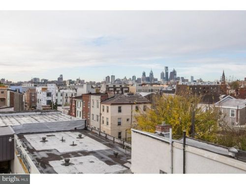 1409 Darien St, Philadelphia, PA 19147-5726