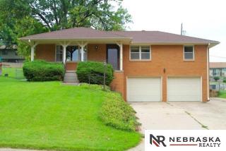 4514 Borman St, Omaha, NE 68157-2318