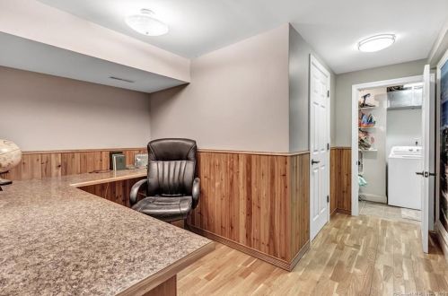 19 Cornwall Rd, Norwalk CT 06850-1807 exterior