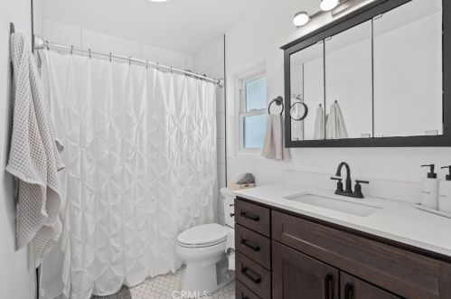 1101 Acacia Ave, Fullerton CA  92831-2929 exterior