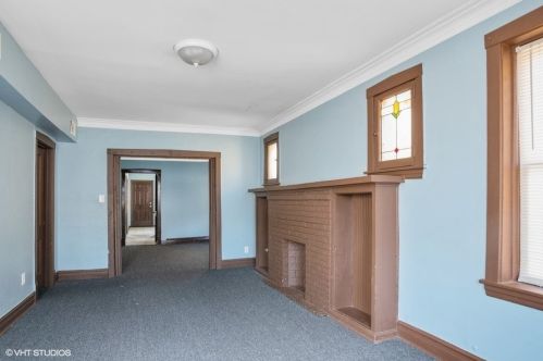 1242 Lawndale Ave, Chicago IL 60655-3315 exterior