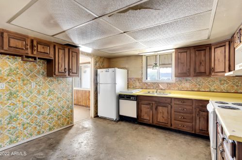 2930 17 Ave, Phoenix AZ exterior