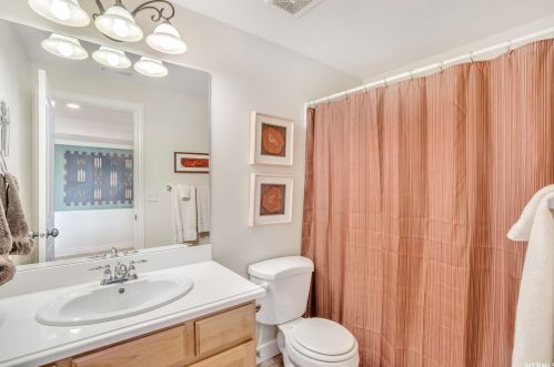 1491 Tuscan Oak Way, Sandy UT 84092-4601 exterior