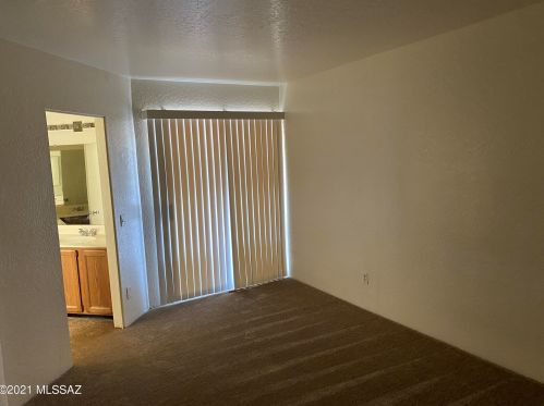 254 Pastime Rd, Tucson AZ 85705-3399 exterior