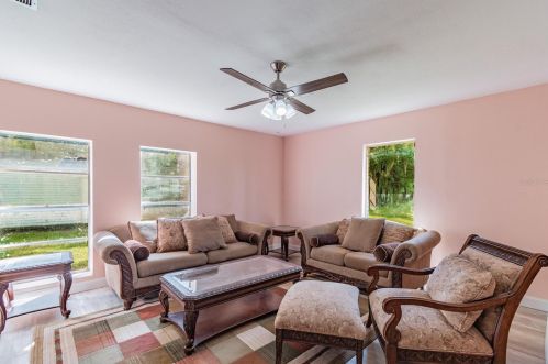 8216 Pleasant Ln, Riverview FL 33569-4733 exterior