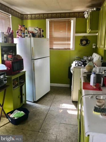 6240 Russell Ave, Camden NJ 08109-1346 exterior