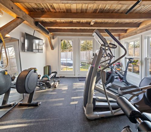 113 North Ave, Westport CT  06880-2727 exterior