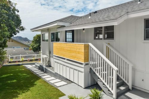 1634 Paula Dr, Honolulu HI  96816-4316 exterior