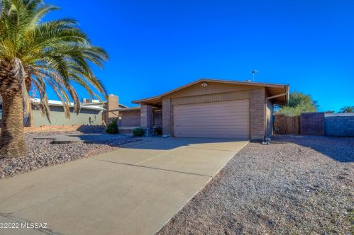 3668 Briargate Dr, Tucson, AZ 85741-2759
