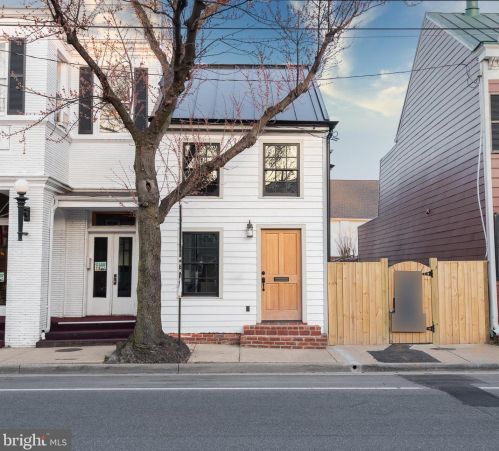 309 Patrick St, Alexandria VA  22314-2442 exterior