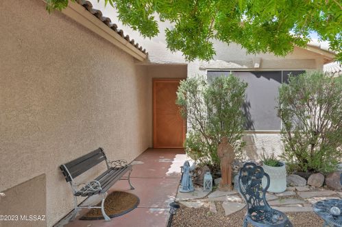 8891 Majestic Mountain Dr, Tucson AZ  85742-4503 exterior