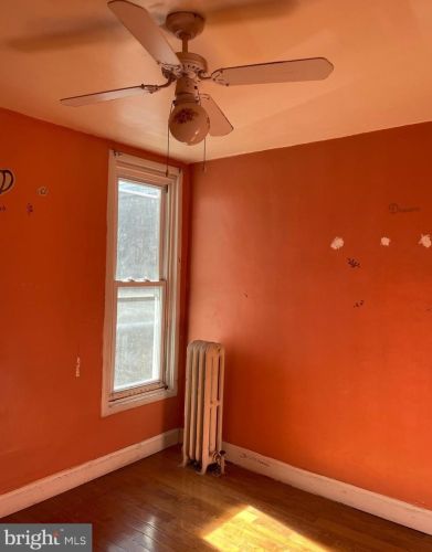 6357 Ditman St, Philadelphia PA 19135-3202 exterior