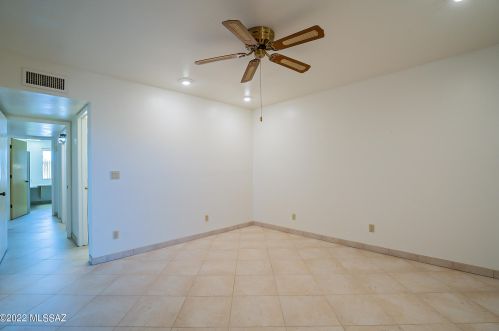 5229 Alta Vis St, Tucson AZ 85716-2138 exterior