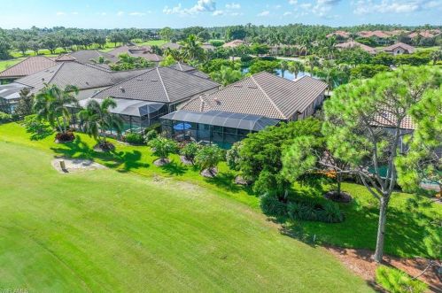 6790 Canwick Cove Cir, Naples FL 34113-3207 exterior