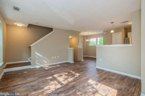 1311 Marshall St, Philadelphia PA 19122-4314 exterior