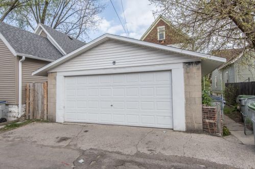 1767 Pearl St, Milwaukee WI 53204-3165 exterior