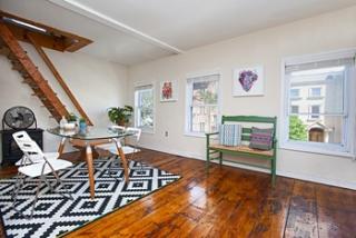 196 Ainslie St, Brooklyn NY  11211-4810 exterior