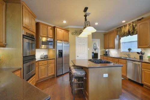 2114 Fern Creek Trl, Humble TX 77346-3063 exterior