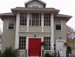 9 Westbourne Rd, Newton, MA 02459-1617