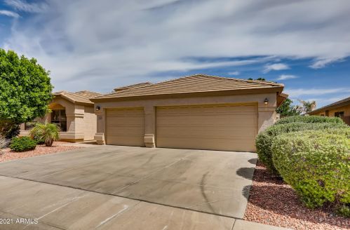 3119 Adobe Dam Rd, Phoenix, AZ 85027-1050