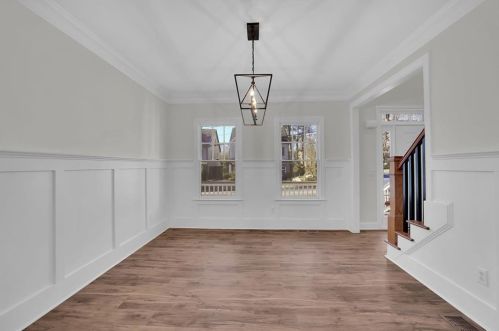 2199 Collins Dr, Atlanta GA  30318-1217 exterior