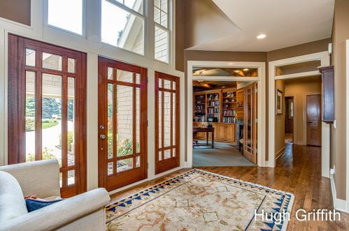 2041 Tall Pne Dr, Grand Rapids MI exterior