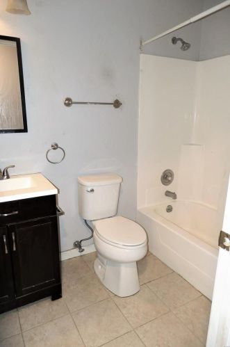 1433 Westchester Dr, Herculaneum MO 63048-1530 exterior