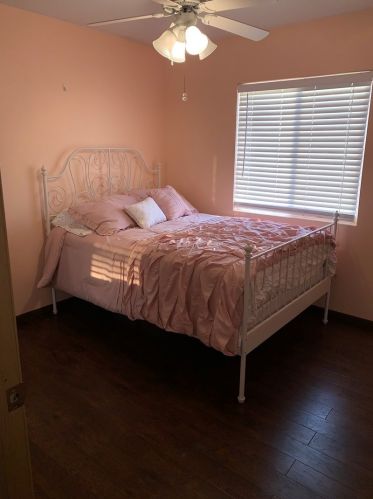 104 Un St, Joliet IL 60433-1142 exterior