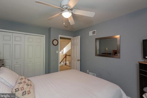 431 Rabbit Hl Ln, Lancaster PA 17603-7435 exterior