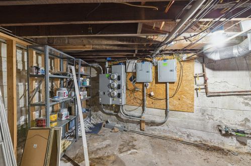 1936 Portage St, Kalamazoo MI 49001-5153 exterior