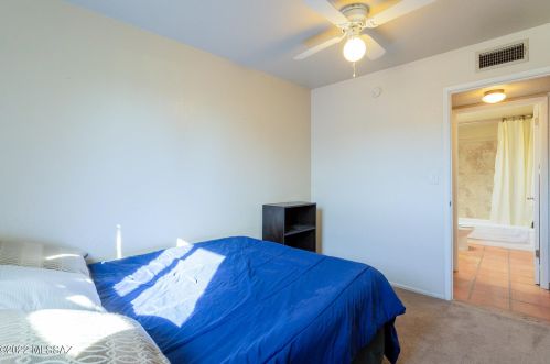 7925 Beverly St, Tucson AZ 85710-5803 exterior