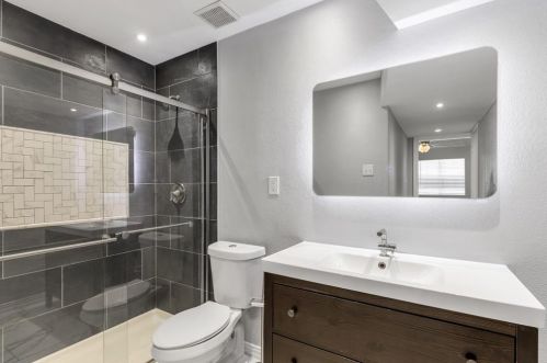 2628 Exline St, Dallas TX  75215-4243 exterior