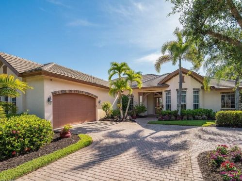 7746 Mulberry Ln, Naples, FL 34114-9443