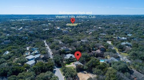 208 Ashworth Dr, Austin TX 78746 exterior