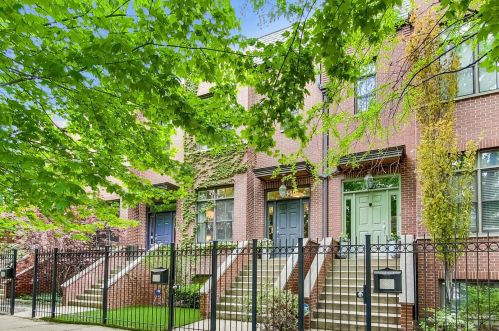 4340 Leavitt St, Chicago, IL 60618-1710