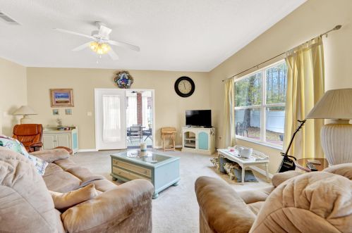 43 Magnolia Lake Dr, Defuniak Springs FL 32433-5252 exterior