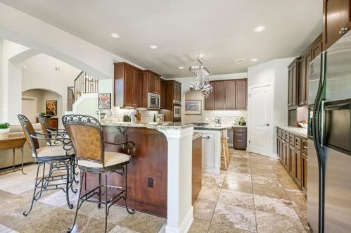 4316 Canoas Dr, Austin TX 78730-1446 exterior