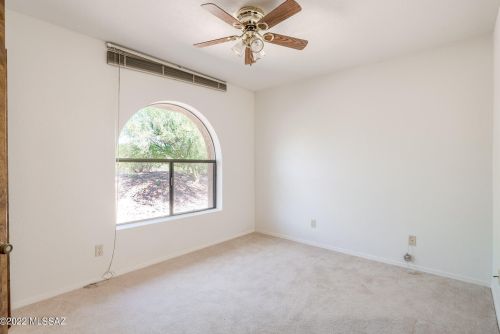 4421 Camino Gacela, Tucson AZ  85718-6807 exterior